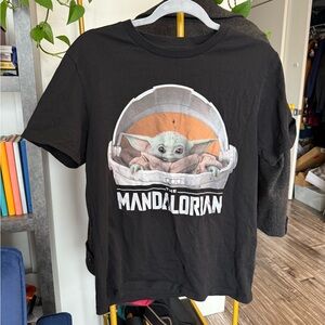 Star Wars The Mandalorian Black T-Shirt Baby Yoda 100% Cotton 🌱